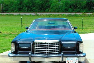 1978 Ford Thunderbird Black With Red Interior photo