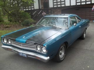 1969 Plymouth Road Runner 383 4 Speed Pillar Coupe photo