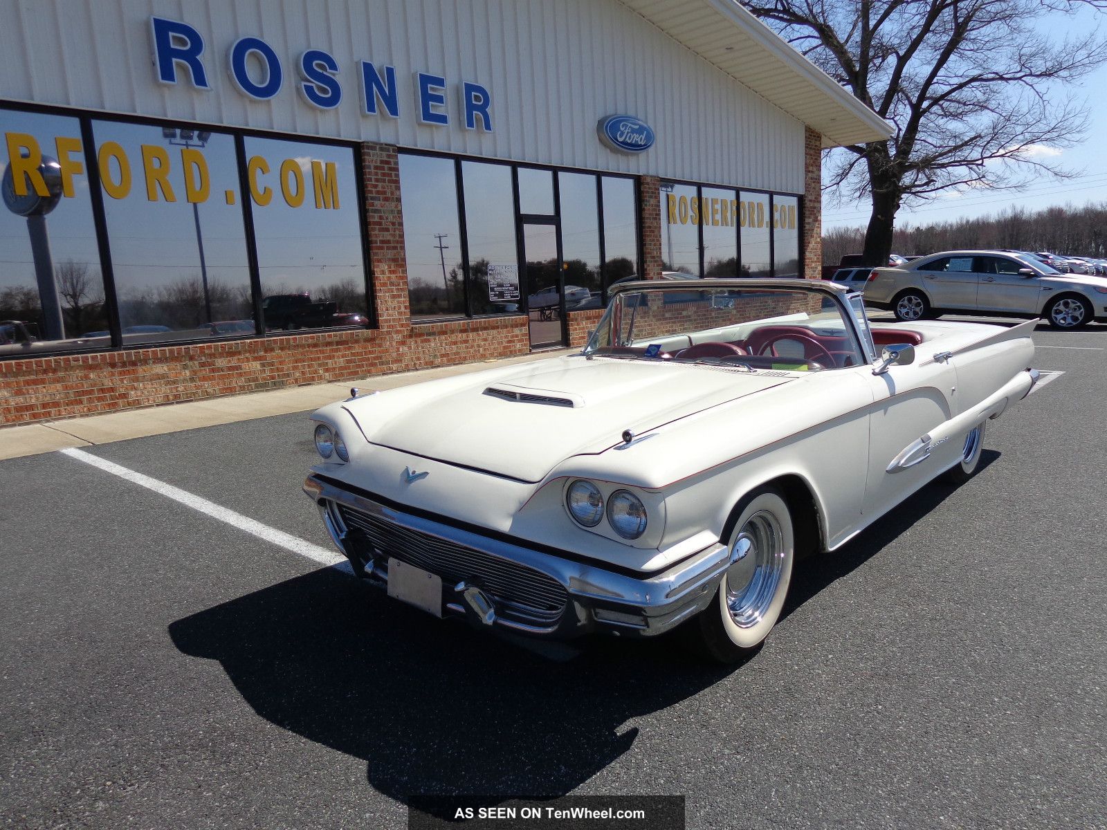 1959 Ford Thunderbird 2nd Gen Need Of A Little Restoration Rides & Drives Great Thunderbird photo