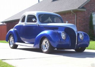 Ford Deluxe Coupe 1938 photo