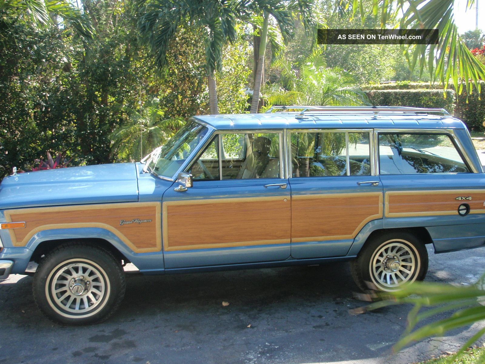 1991 Jeep Grand Wagoneer Base Sport Utility 4 - Door 5.  9l Other photo