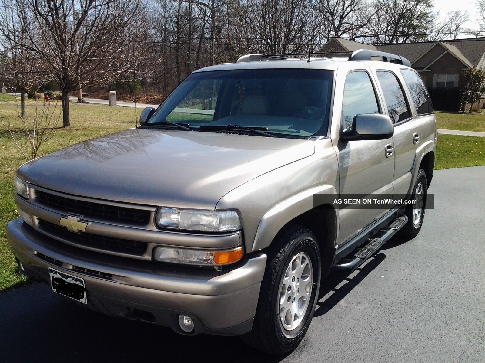 2002 Chevrolet Tahoe Z71 Sport Utility 4 - Door 5.  3l Tahoe photo