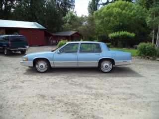 1992 Cadillac Sedan Deville 4dr.  Rust,  Adult Owned.  Very, photo