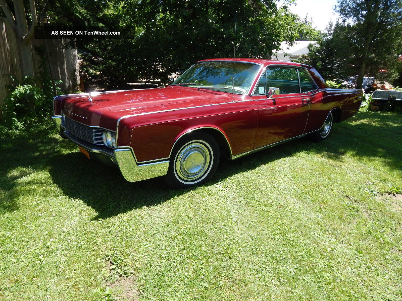 1966 Lincoln Continental 2 Door Continental photo