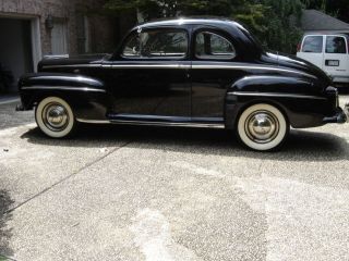1948 Ford Deluxe 2 Door Coupe photo