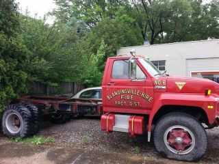 1982 Ford F800 Cab Chassis - Retired Fire Truck photo