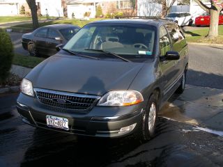 2000 Ford Windstar Se,  Nicely Loaded photo