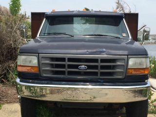 1997 Ford F - 450 Flatbed photo