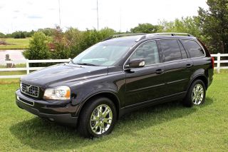 2007 Volvo Xc90 V - 8 All Wheel Drive 7 Passenger With Moon Roof photo