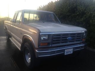 1986 Ford F250 photo