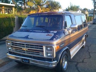 Must Sell 1987 Chevy Sport Van G20 Conversion Chevrolet Passenger Family Camper photo