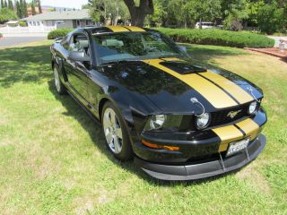 2006 Ford Mustang (gt - S) photo