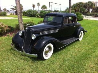 1935 Buick 2 Door 3 Window Coupe V / 8 Auto A / C More photo