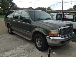 2000 Ford Excursion Limited Sport Utility 4 - Door 5.  4l photo