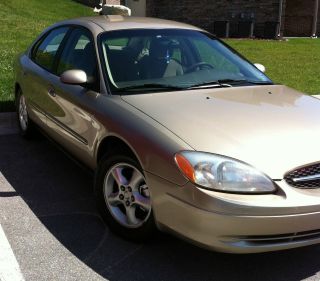 2001 Ford Taurus Ses / Ac / / Priced To Sell 3 - Day photo