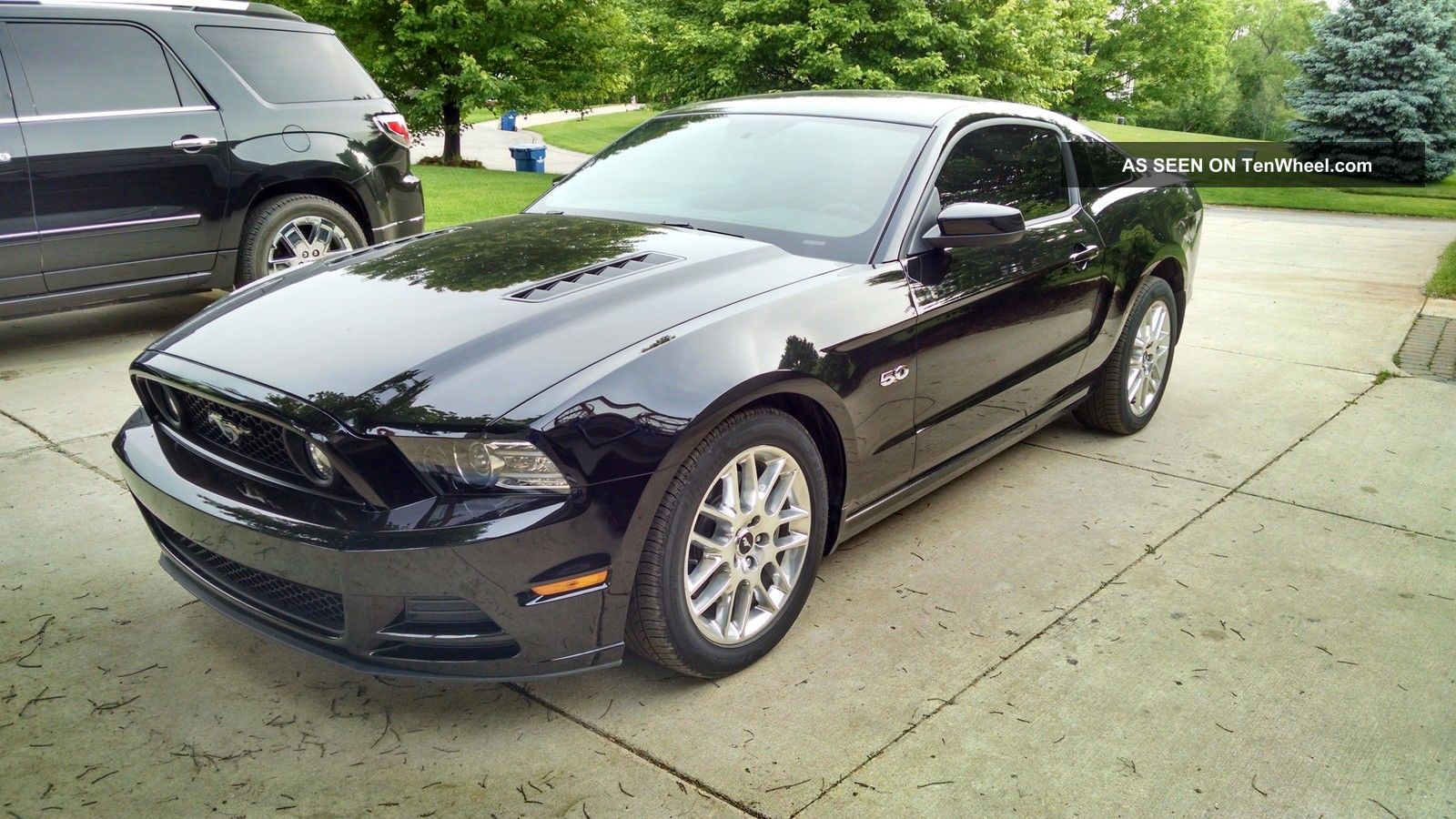 2013 Mustang Gt Premium - Automatic - - Stored Winters Mustang photo