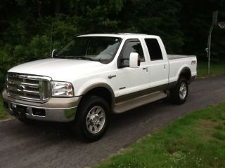 2005 Ford F - 250 Duty King Ranch Crew Cab Pickup 4 - Door 6.  0l photo