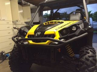2012 Can - Am Commander photo