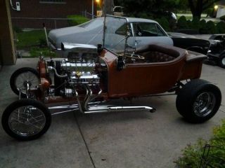 1923 Ford T Bucket.  265 V 8 With 671 Blower photo