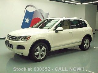 2011 Volkswagen Touareg Vr6 Lux Awd Pano Roof 45k Texas Direct Auto photo