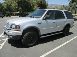 2000 Ford Expedition Xlt 4x4 5.  4liter Sport Package photo