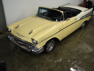 Awesome Custom 1957 Chevy Belair Convertible,  350 - V8,  Looks / Runs,  Project photo