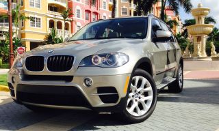 2011 Bmw X5 Xdrive35i Sport Utility 4 - Door 3.  0l Suv Awd photo