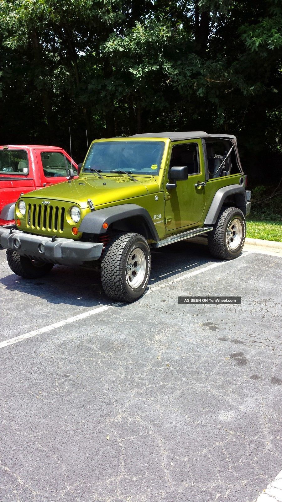2007 rescue green jeep wrangler x