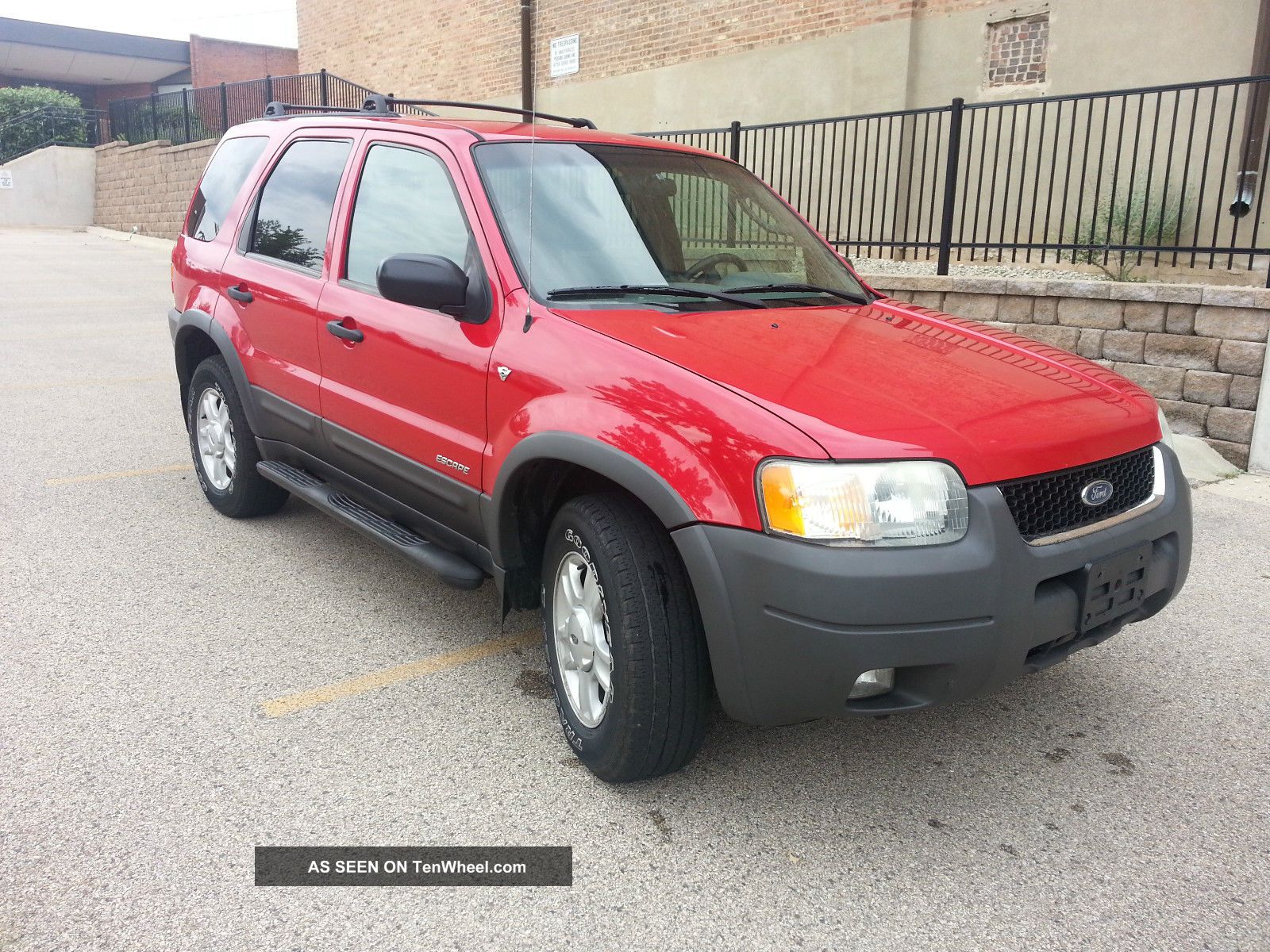 2002 Ford Escape Xlt Sport Utility 4 - Door 3.  0l Escape photo
