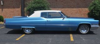 1970 Coup Deville Cadillac,  Beautuful Body,  Great Interior,  Fully Loaded photo