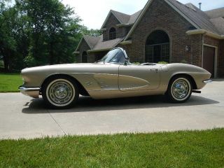 1961 Corvette,  Dual Fours,  283,  Roaster With Hard Top,  Fawn Beige,  Four Speed photo