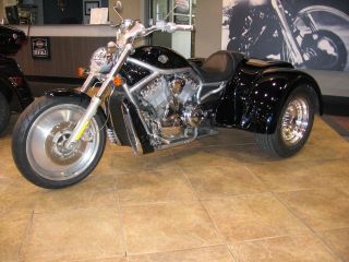 2005 Harley - Davidson V - Rod Trike photo