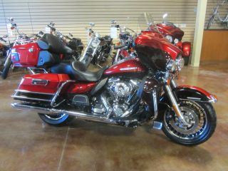 2012 Harley Davidson Electra Glide Ultra Classic Limited Touring photo