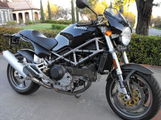 Ducati Monster 916 Ms4 Featured In The 2002 Warner Bros.  Catwoman Movie And Was photo