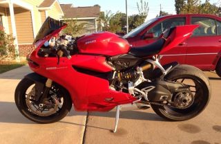 2013 Ducati Panigale Bike Abs Red photo