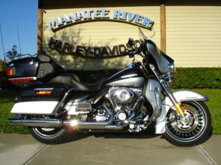 2012 H - D® Electra Glide® Ultra Limited photo
