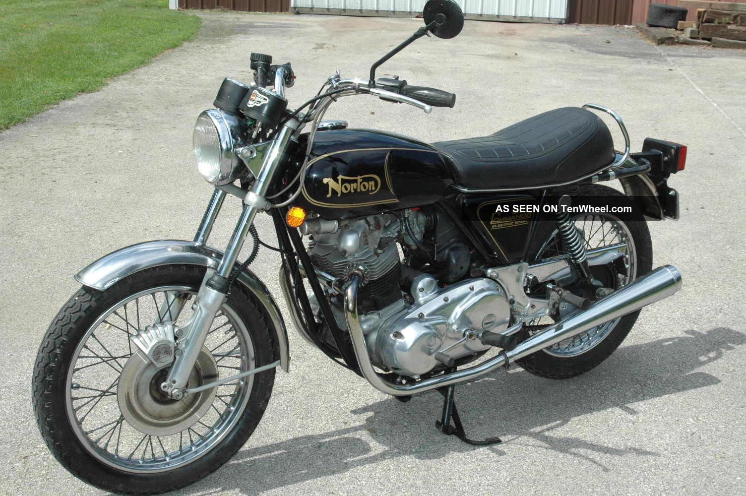 1975 Norton 850 Commando W / Electric Start Norton photo