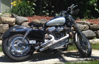 2005 Harley Sportster 883 Custom photo