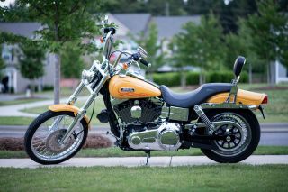 2007 Harley Davidson Dyna Wide Glide Pearl Yellow V&h Pipes photo