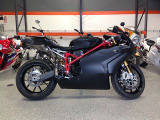2003 Ducati 999r With 999 Frame photo