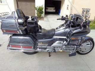 1988 Honda Goldwing Gl1500.  Lots Of Chrome And Extras.  “excellent” photo