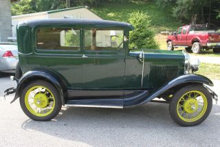 Ford 1930 Model A photo